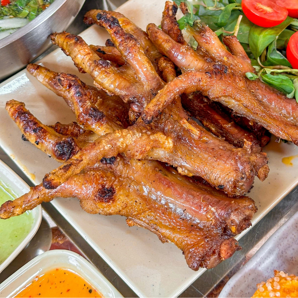CHÂN GÀ NƯỚNG CAY 10