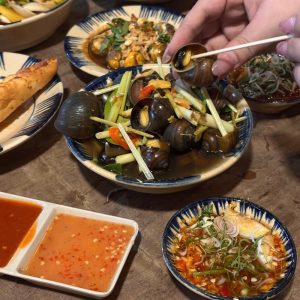 ỐC LUỘC MẮM GỪNG 1