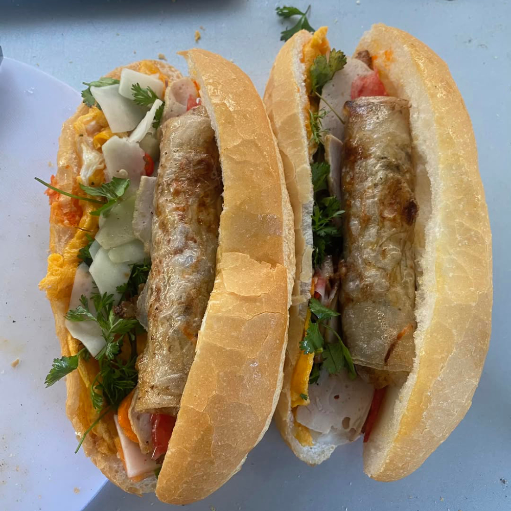 BÁNH MÌ NEM HÀN THUYÊN 8